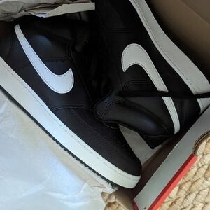 NWT NIKE Women's Court Vision Mid - Women's sz 12 - codes match authentic